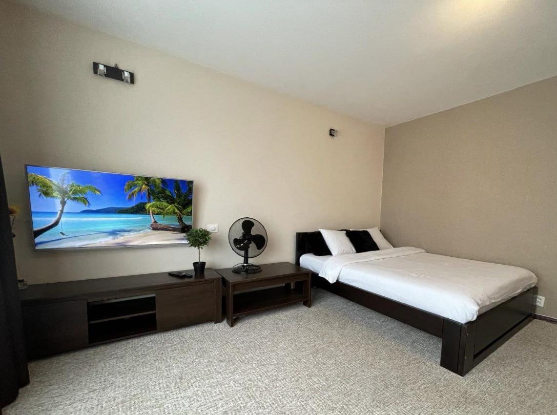 Marijas Ielas Apartamenti 瓦尔米耶拉 外观 照片